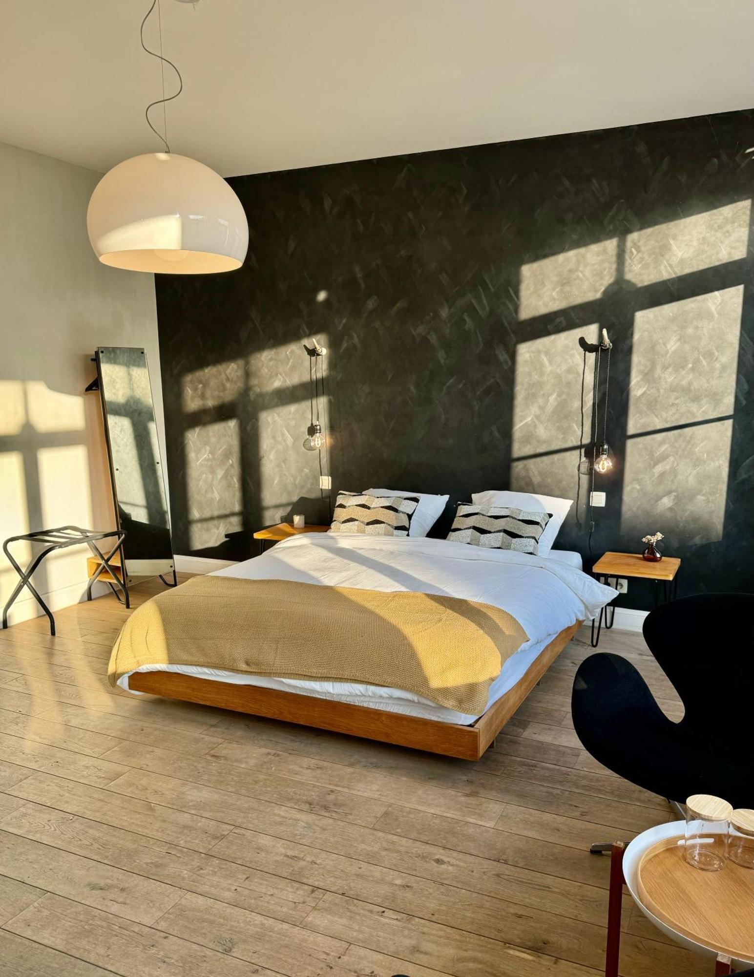 Sleeping Swan Bed & Breakfast Брюж Екстериор снимка