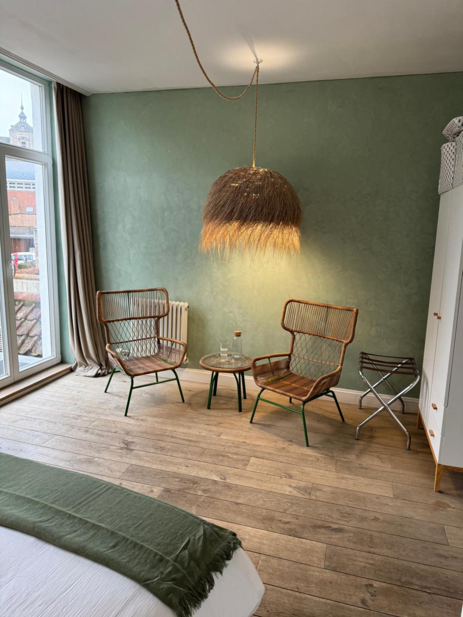 Sleeping Swan Bed & Breakfast Брюж Екстериор снимка