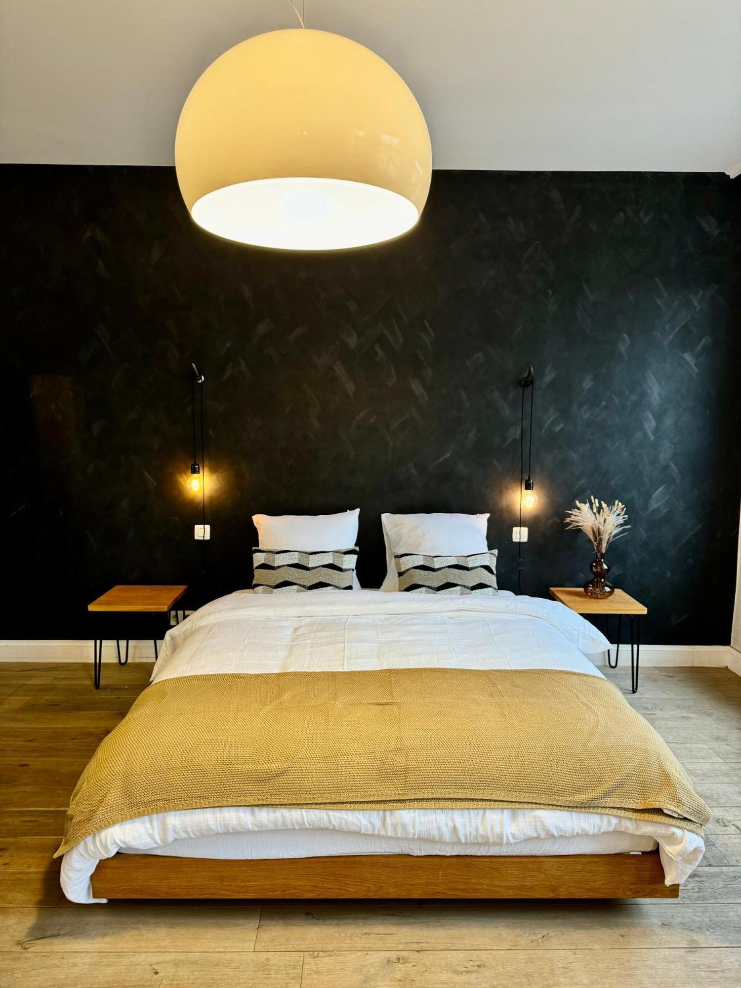 Sleeping Swan Bed & Breakfast Брюж Екстериор снимка